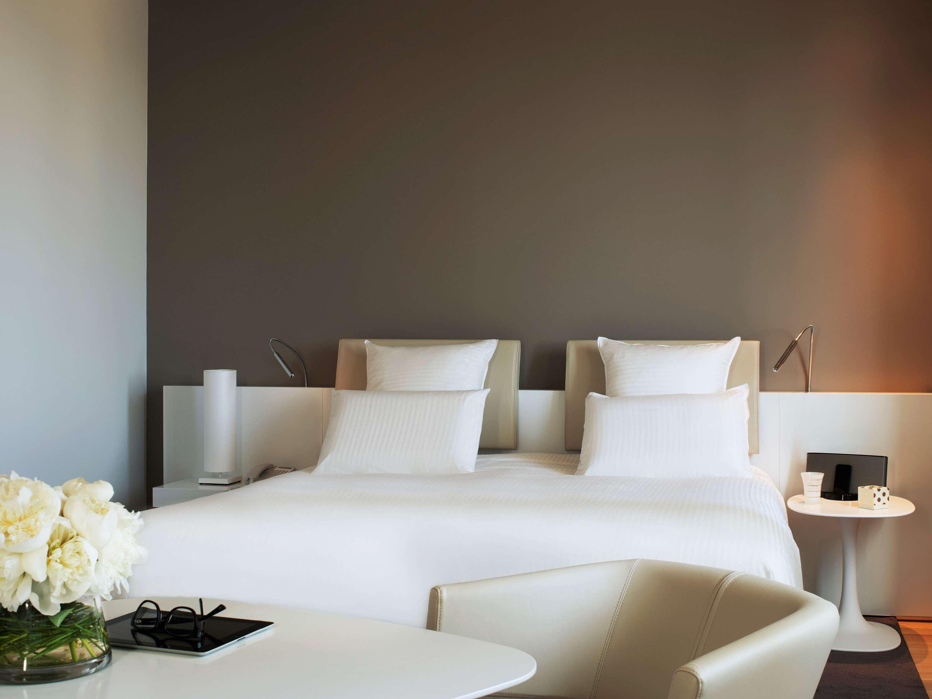 Hotel Pullman Brussels Centre Midi Saint-Gilles Esterno foto