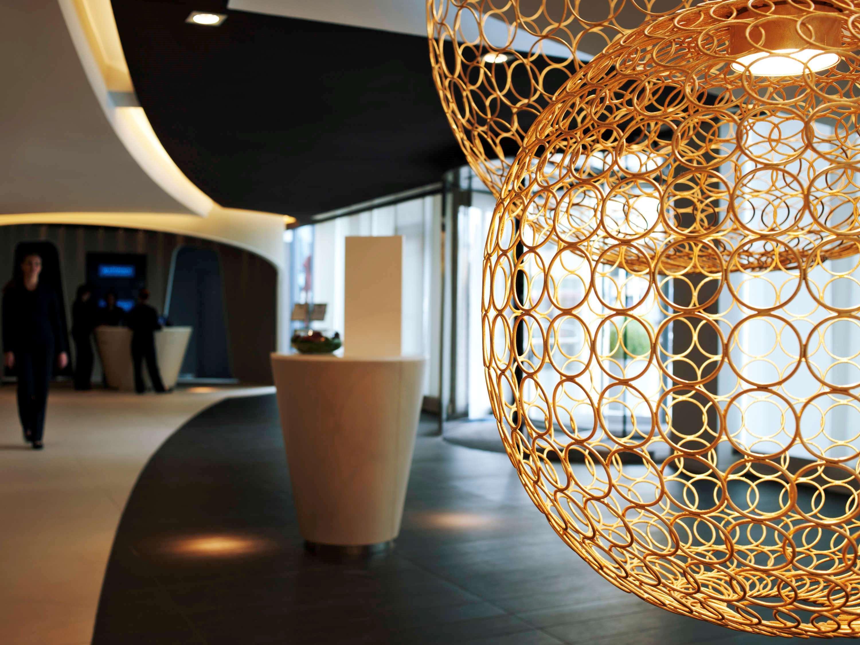 Hotel Pullman Brussels Centre Midi Saint-Gilles Esterno foto