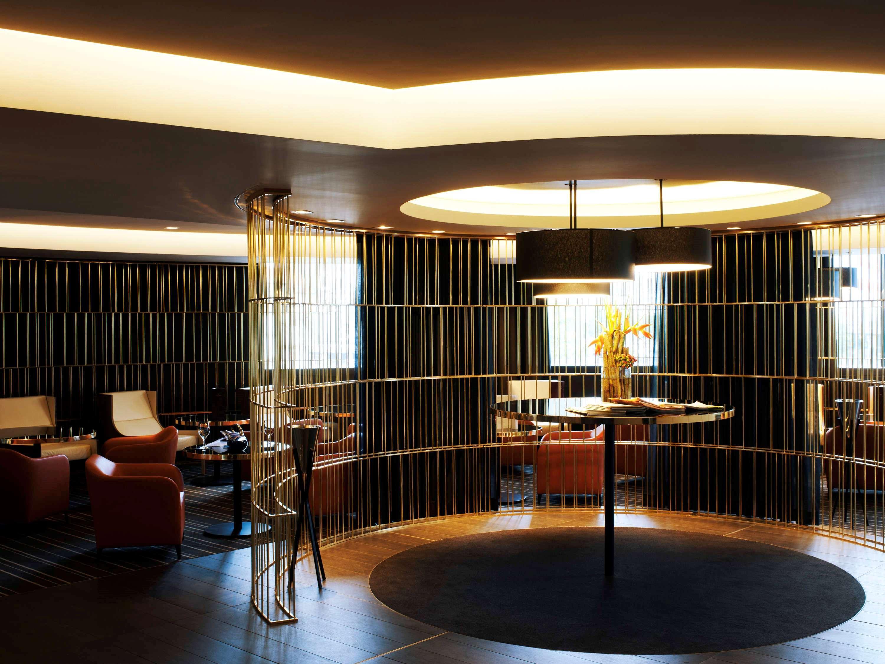 Hotel Pullman Brussels Centre Midi Saint-Gilles Esterno foto
