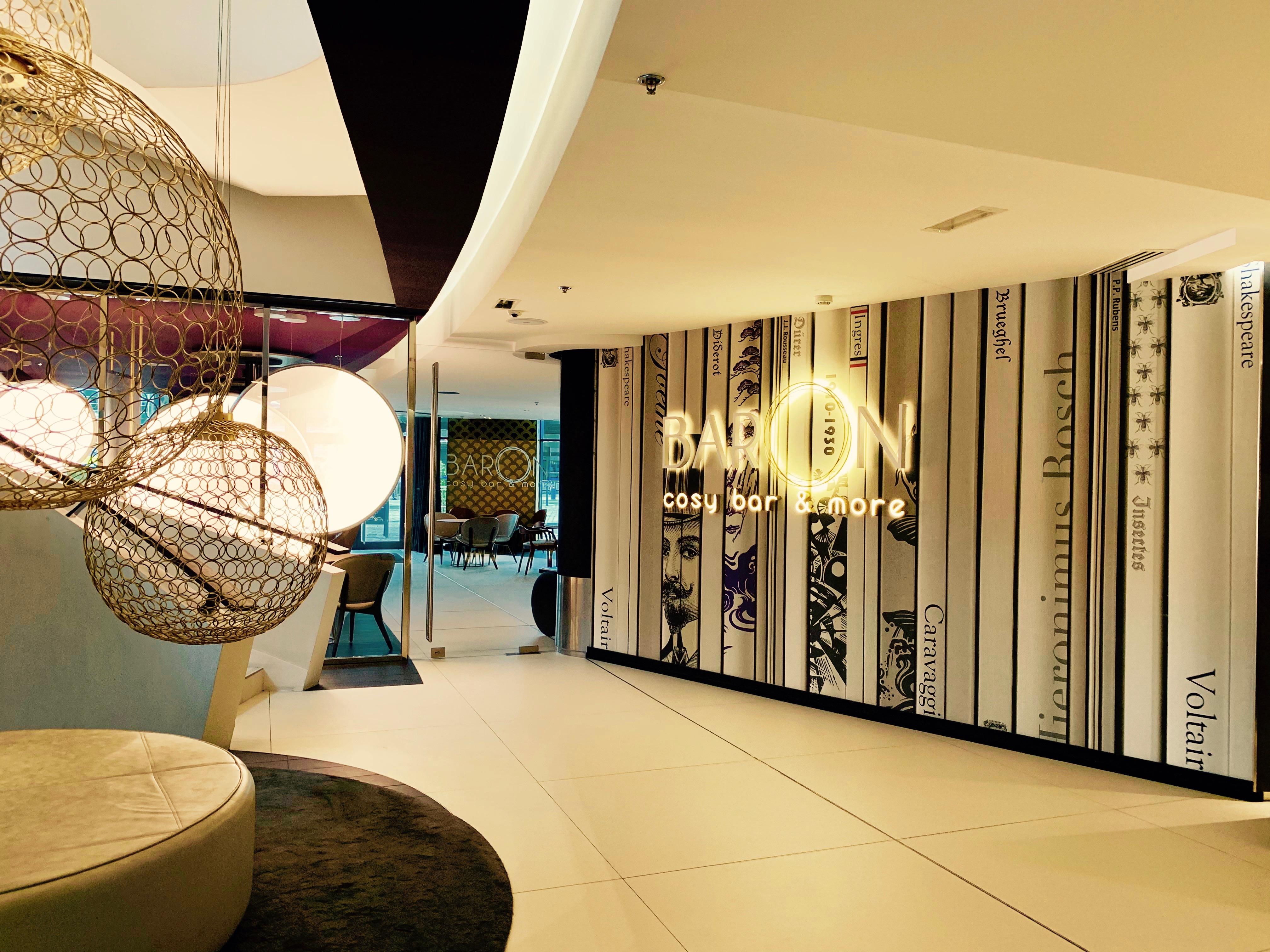Hotel Pullman Brussels Centre Midi Saint-Gilles Esterno foto