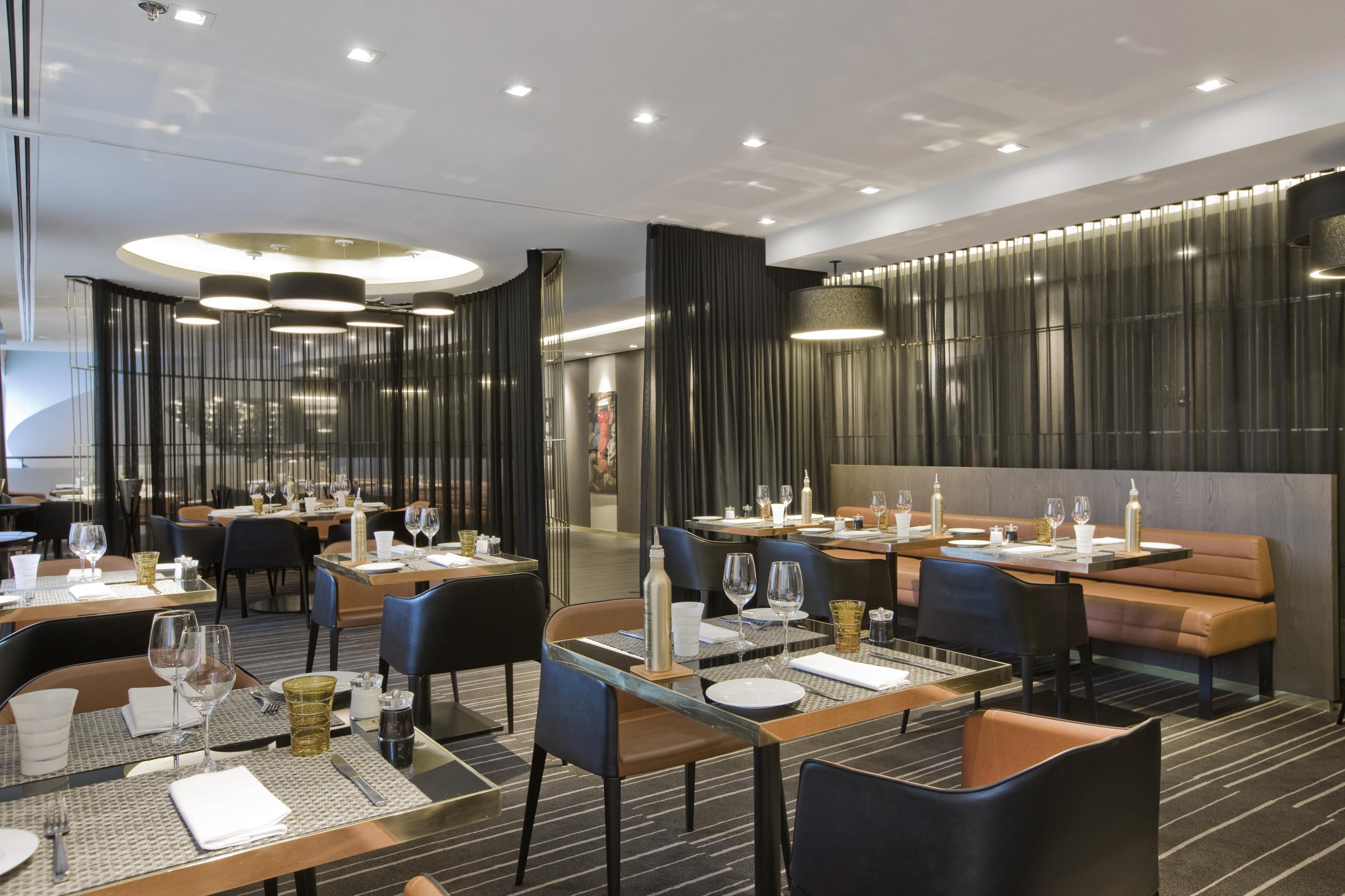 Hotel Pullman Brussels Centre Midi Saint-Gilles Esterno foto