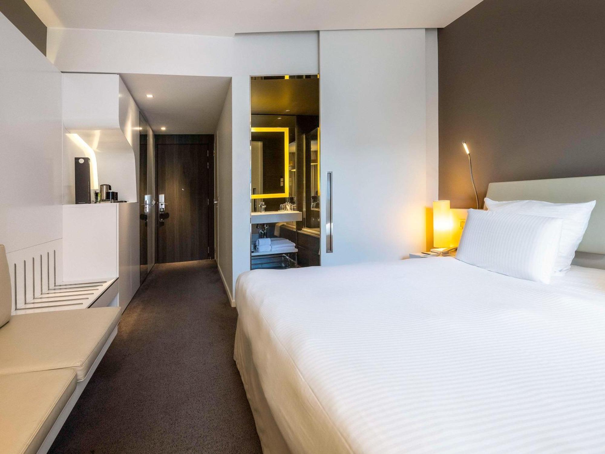 Hotel Pullman Brussels Centre Midi Saint-Gilles Esterno foto